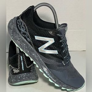 New Balance 690 AT Speed Ride Running Shoes Women’s US 7/Eur 37.5 *Great*